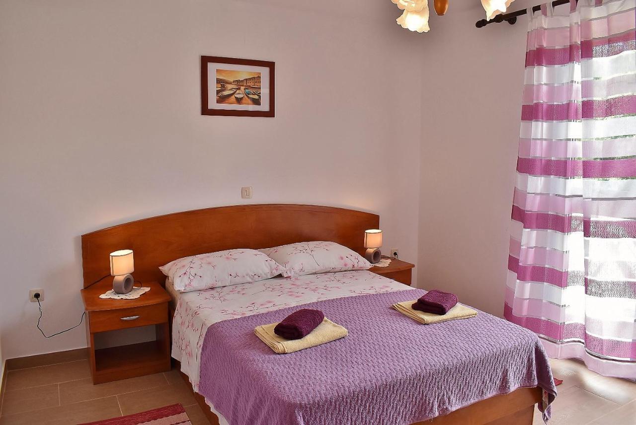 Apartman Miljenko - Matovica Kampor Bagian luar foto
