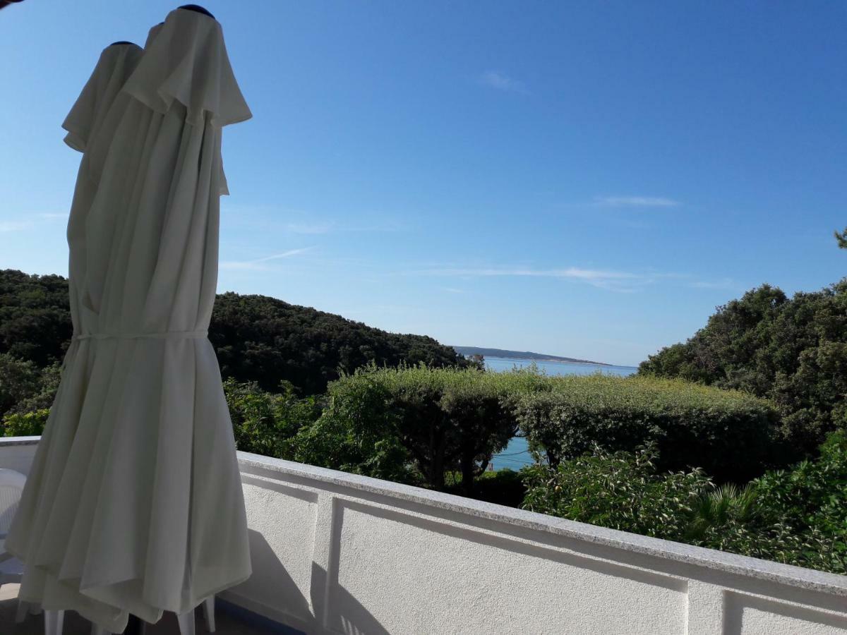 Apartman Miljenko - Matovica Kampor Bagian luar foto